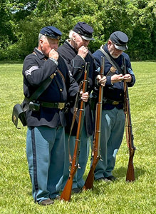 loading and firing demonstration